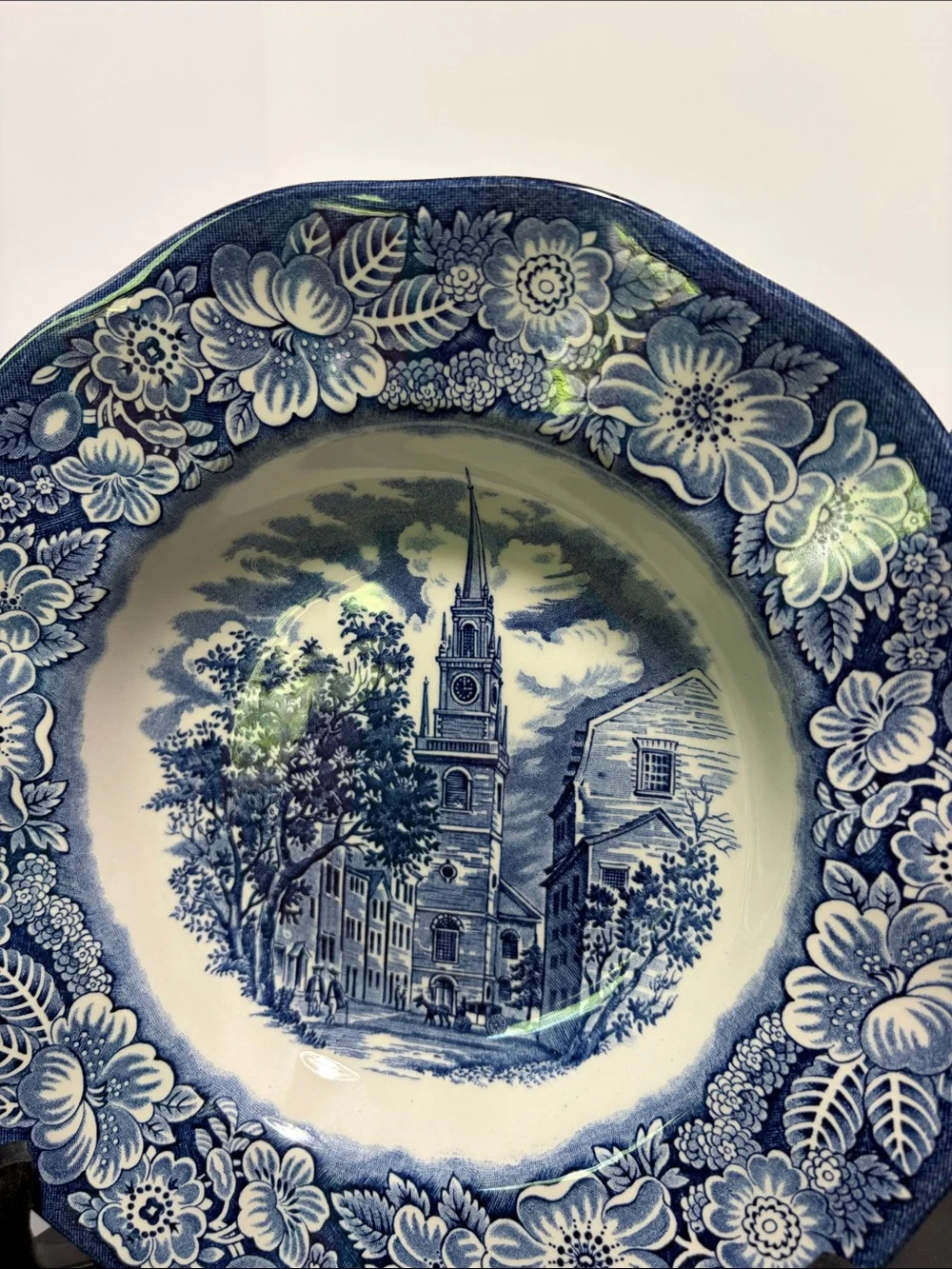 2 Liberty Blue 8.75” Floral Scenic rimmed soup bowls Old North Church vintage